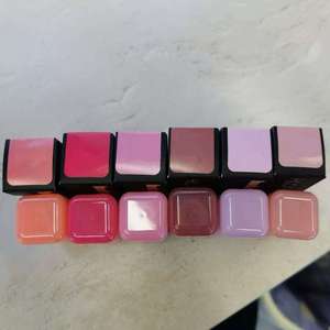 Blush Liquido Effetto Luminoso Naturale Lunga Durata Leggero e Sfumabile con Finitura Opaca - Product Image 3