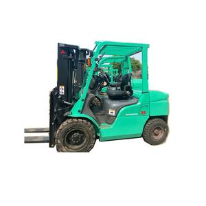 Chariot élévateur manuel d'occasion pour mitsubishi, appareil de deux roues diesel, 3 tonnes, FD30, seconde main - Product Image 1