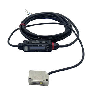 Sensor de Distancia Láser de Largo Alcance KEYENCE LR-X100 de Alta Resolución y 24V para Mediciones en Exteriores, Construcción, Topografía e Industria - Product Image 1