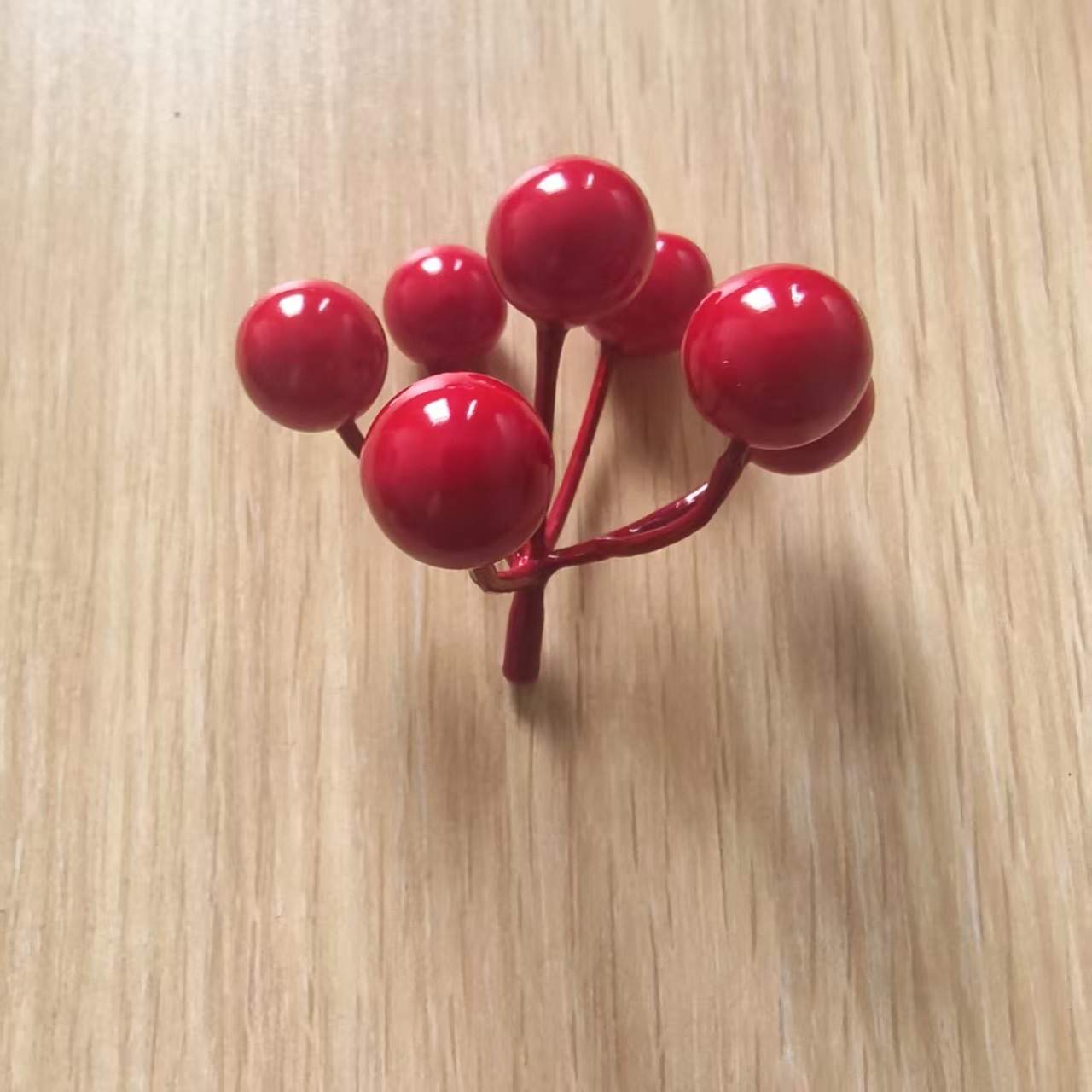 Cabeza de fruto de siete puntas (rojo)