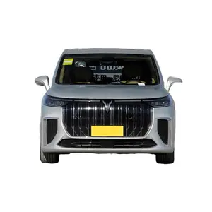 Voyah梦想家高速4WD和2WD RHD增程版Voyah免费价格优惠电动SUV汽车混合动力200公里/小时