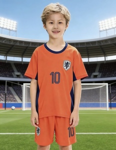 Ensemble de maillots de football personnalisables pour équipes, maillots de football pour la saison estivale avec service OEM, maillots de football pour enfants - Product Image 3