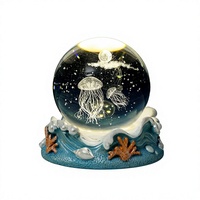 Boule de cristal de quartz transparente avec système solaire et astronaute lumineux, veilleuse décorative, ornement moderne minimaliste et créatif