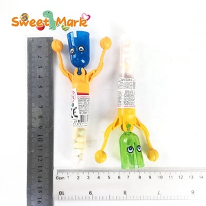 Divertente Giocattolo a Forma di Omino su Dondolo con Campanello e Caramelle in Confezione all'Ingrosso - Product Image 3