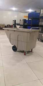 Carretilla <span class=keywords><strong>de</strong></span> Plástico <span class=keywords><strong>de</strong></span> Uso Pesado, Carro <span class=keywords><strong>de</strong></span> Transporte con Inclinación, Capacidad <span class=keywords><strong>de</strong></span> 850 lb, Diseño Gris <span class=keywords><strong>para</strong></span> Manejo <span class=keywords><strong>de</strong></span> Materiales Industriales - Product Image 3