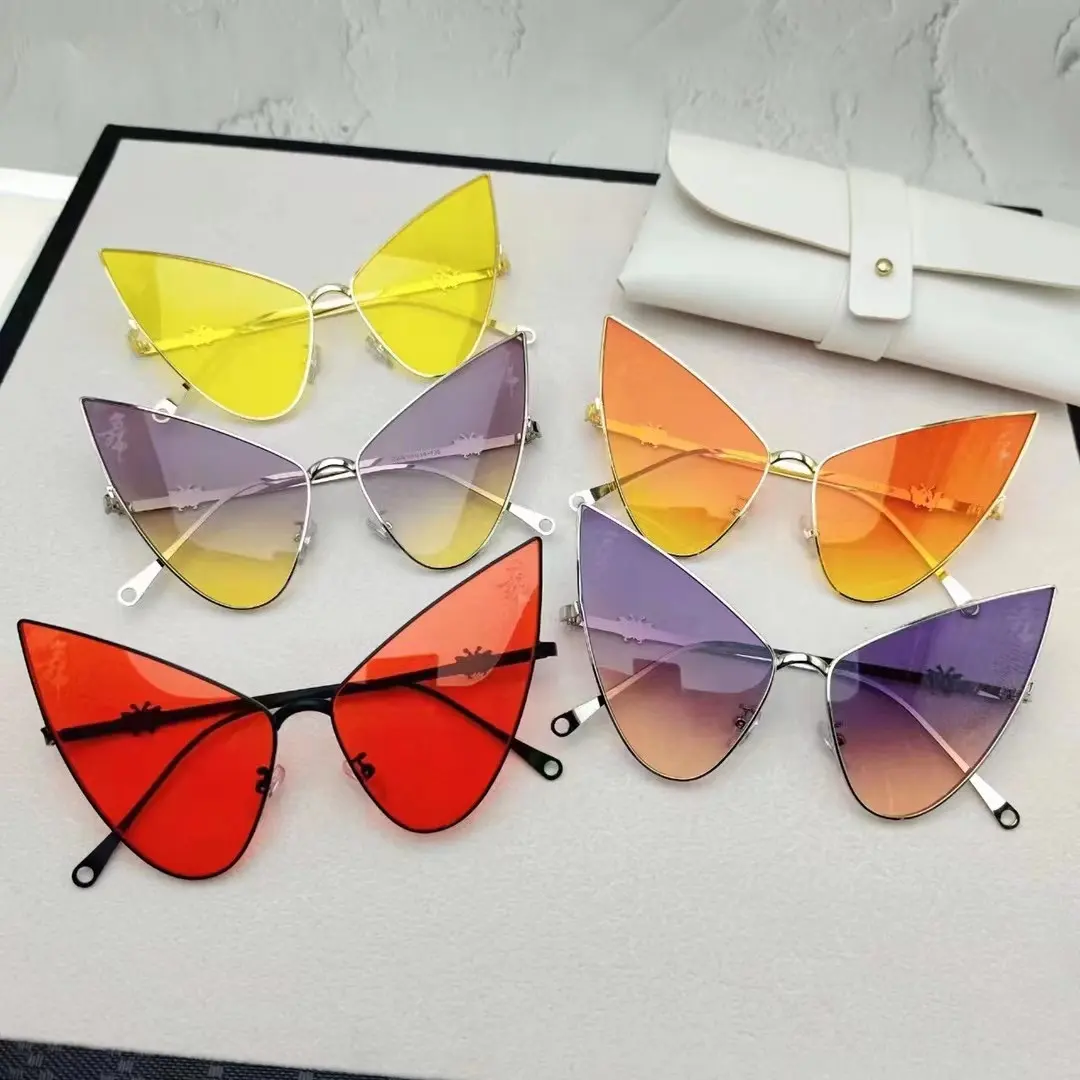 Custom Logo Trending Sunglasses Cat Eyes Oversized Butterfly Luxury Brand Logo Names Fashion Women Sunglasses 2023