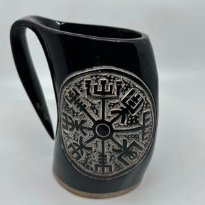 Nouveauté Corne à boire viking avec support en métal Poli Écologique Couleur naturelle Meilleure qualité pour la vente en gros - Product Image 1