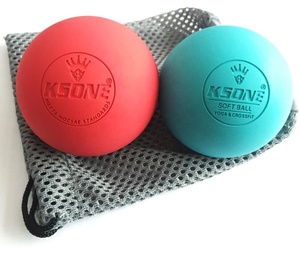 KSONE Palla da Massaggio <span class=keywords><strong>per</strong></span> Lacrosse da 2,5 Pollici |   Terapia dei punti trigger <span class=keywords><strong>per</strong></span> tessuti profondi |   Strumento Portatile <span class=keywords><strong>per</strong></span> il Recupero Muscolare <span class=keywords><strong>per</strong></span> Palestra, <span class=keywords><strong>Casa</strong></span> e Viaggi - Product Image 4