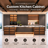 Set Kabinet Dapur Modern Custom dengan Pulau Dapur, Penyimpanan Pintar, Lampu LED, dan Lemari Dapur Modular dengan Display Kaca