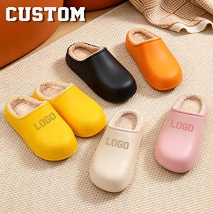 Chaussons d'intérieur unisexes en mousse EVA, design automne-hiver, bout rond, imperméables, en coton, avec logo personnalisé, chauds et doublés <span class=keywords><strong>de</strong></span> peluche, vente en gros - Product Image 1