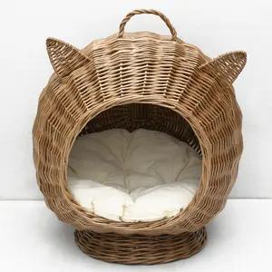 Luckywind Sustainable Pet Rattan Wicker Cat And Dog Shaped Play House Cats Pet Bed With Comfort Cushion