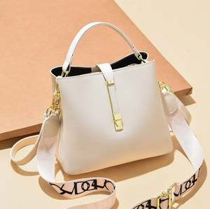 2025 Chine fournisseur nouvelle mode sac à main dame en cuir véritable femmes sacs à main sac fourre-tout sac à bandoulière unique - Product Image 4