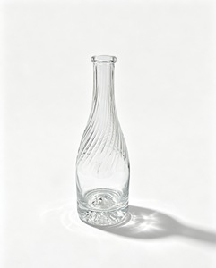 Botella de Vidrio Transparente de Pared Gruesa y Resistente con Diseño Acanalado, 500ml 700ml 750ml, Boca Plana para Whisky, Ron, Tequila, <span class=keywords><strong>Ginebra</strong></span> - Product Image 4