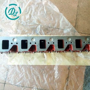 Culasse Diesel EexcavaStart 6D95 6207-11-1100 pour Excavatrices PC200-6 PC220-6 – Durable, Fiable et Facile à Installer - Product Image 1