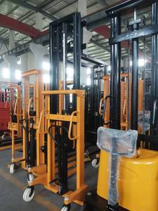 WELIFTRICH 1000kg 2000kg 1,6 M 2,0 m 2,5 m Doble mástil dúplex Elevador de mano Apilador manual de un solo mástil - Product Image 5