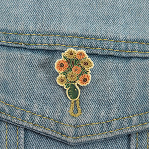 Van Gogh Sonnenblume Emaille Pin Art inspiriert Brosche Abzeichen für Kleidung Rucksack Schmuck Geschenk Bulk Großhandel - Product Image 1