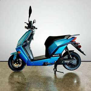 Moped électrique homologué pour la route LF E3 - Scooter électrique avec frein à disque de 180 mm EBS pour adultes - Product Image 1