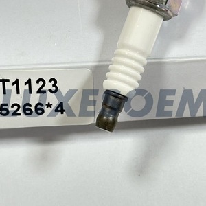 Bujía Luxesoem T1123 5266 con rosca de 14x19 para uso automotriz - Product Image 2