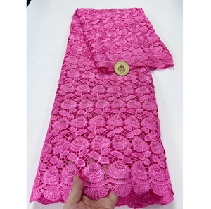 Tissu en dentelle guipure florale brodée africaine avec pierres, écologique, 5 yards MOQ pour vêtements féminins nigériens - Product Image 5