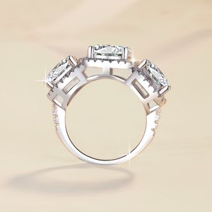 Женское кольцо с тремя камнями - Product Image 3