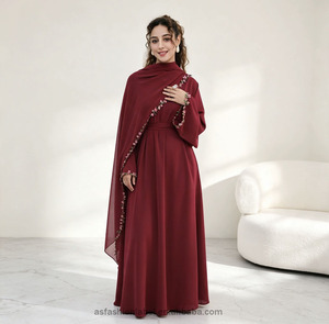 Set Abaya <span class=keywords><strong>Hijab</strong></span> Floreale con Perline Personalizzato all'Ingrosso, Vestito Lungo a Tinta Unita Stile Turco Modesto, Abito Islamico da Donna OEM - Product Image 3