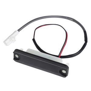 สวิตช์ประตูท้ายรถ 8484052010 สำหรับ Scion Xb 2004 2005 2006 สีดำ อะไหล่ทดแทน - Product Image 2