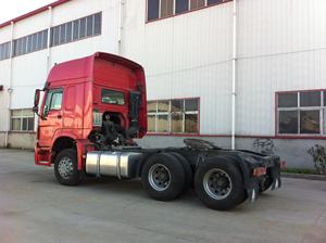 Camión Tractor Sinotruck Howo de 10 Ruedas con Doble Eje de Dirección, Camión de Remolque Diésel a Bajo Precio, Nuevo - Product Image 5