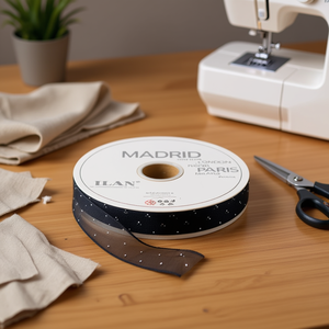 Nastro per Cucito Ilan Cinta De Correa 2.5Cm 91M Madrid Nero con Puntini - Product Image 2