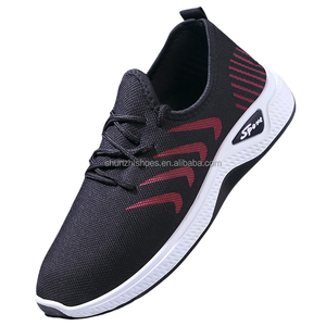 Precio bajo Henan Malla personalizada Transpirable Peso ligero Bajo MOQ en stock Fabricantes de Deportes de Vietnam <span class=keywords><strong>Los</strong></span> <span class=keywords><strong>mejores</strong></span> zapatos <span class=keywords><strong>para</strong></span> correr <span class=keywords><strong>para</strong></span> hombres - Product Image 1