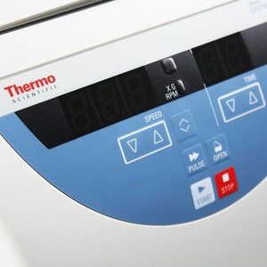   Mini centrifugeuse de table Fisher Micro 17, 24 x 2,0/1,5 ml, usage en laboratoire - Product Image 2