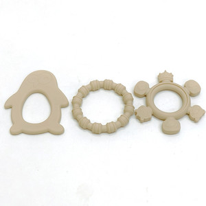 Silikon Baby Beißring Armband New Single <span class=keywords><strong>Loop</strong></span> Design 20mm Lebensmittel qualität Anti-Finger Saugen Boilable Steril izable Baby Geschenk - Product Image 6