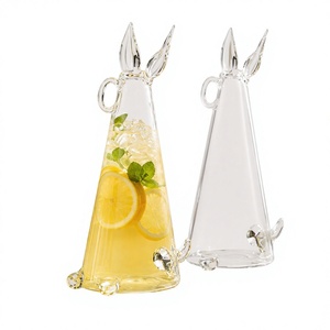 Verres à cocktail transparents en borosilicate faits à la main de 280 ml, sans plomb, coupe Martini, verres à margarita, verrerie de bar réutilisable en gros - Product Image 2