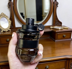 Perfume Intenso Inspirado en Oriente Medio 2025 para Hombres y Mujeres, Fragancia Audaz de <span class=keywords><strong>Granada</strong></span> y Bomba, Colonia en Spray Amaderada, Floral y Especiada - Product Image 2