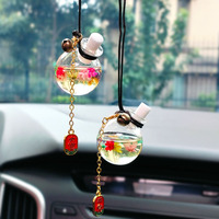 Diffuseur de parfum pour voiture, pendentif en forme de fleur séchée, bouteille vide pour huiles essentielles, petite bouteille décorative pour voiture, idéal pour les lieux touristiques.