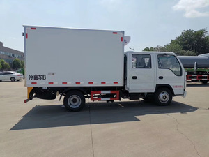 <span class=keywords><strong>Camion</strong></span> frigorifique ISUZU 100p 4x2 à double rangée, fourgonnette de transport de marchandises sèches, prix abordable, <span class=keywords><strong>camion</strong></span> frigorifique <span class=keywords><strong>pour</strong></span> produits surgelés - Product Image 3