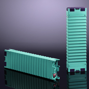 Batteria agli ioni di litio prismatica ricaricabile 3.2V 200Ah con ciclo di vita 3000 certificata LiFePO4 - Product Image 3