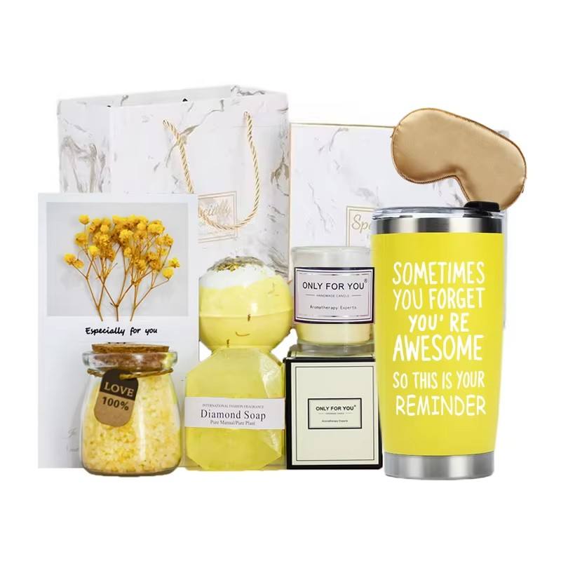 สีเหลือง