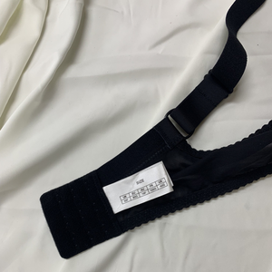 Sujetador con Aros para Mujer, Talla Grande, con Tirantes Ajustables, Copa Suave y Delgada, Estilo Europeo y Americano, <span class=keywords><strong>Sexy</strong></span> y Hermoso, Venta al por Mayor - Product Image 6