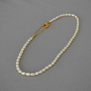 สร้อยคอไข่มุกน้ำจืดแท้ ชุบทอง 18k บนทองเหลือง สำหรับผู้หญิง - Product Image 4