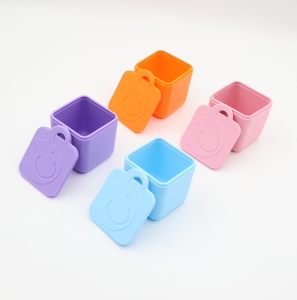 Mini conteneur à collation empilable soucoupe portable sur le pouce conteneurs à collation en silicone - Product Image 5