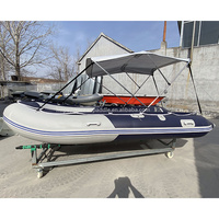 Bateau en caoutchouc gonflable océanique à grande vitesse Bateaux à rames Bateaux pontons avec moteur hors-bord
