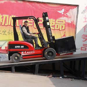 Limited Forklift Electric 2 Tons Carretilla elevadora eléctrica Usa Warehouse Carretilla elevadora eléctrica - Product Image 2