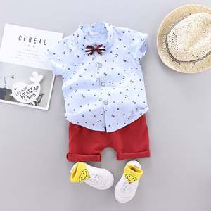 Nouvel ensemble haut de gamme pour garçons : chemise imprimée colorée à boutonnage simple et pantalon uni pour l'été - Product Image 2