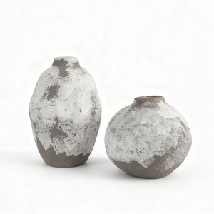 Nouveau vase à fleurs en céramique de style chinois moderne et écologique pour la décoration de salon, entrée, maisons d'hôtes et hôtels - Product Image 1