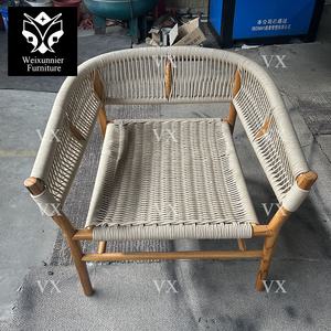 Chaise de canapé italienne en bois de teck avec corde tissée à la main Mobilier de terrasse et de jardin pour hôtels et salons - Product Image 2