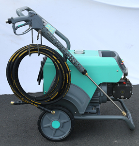เครื่องฉีดน้ำแรงดันสูงแบบน้ำเย็น รุ่นใหม่ 2600PSI AC 120-380V 5.5KW 180บาร์ 2.5-3.0 แกลลอนต่อนาที สำหรับงานหนัก ใช้งานได้หลากหลาย เหมาะสำหรับฟาร์มและเชิงพาณิชย์ - Product Image 4