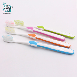 Brosse à dents adulte portable en nylon souple et à poils coniques de haute qualité pour usage domestique vente en gros de bonne qualité - Product Image 5