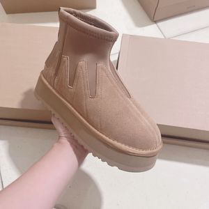 Bottes plateforme chaudes d'hiver en daim de vache personnalisées 2026 pour femmes avec logo, bottines à la cheville pour femme - Product Image 5