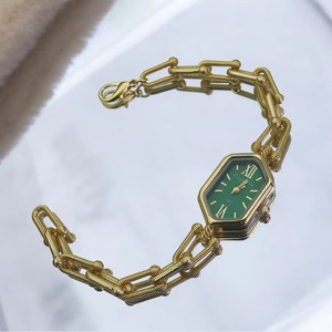 Nuevo reloj para mujer, clásico, retro, decorativo, con esfera de diamantes, cadena de aleación, estilo vintage. - Product Image 3