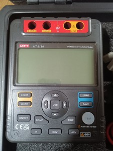 Testeur de résistance d'isolement de base UNI-T UT513A 5kV, original et neuf, en stock - Product Image 5